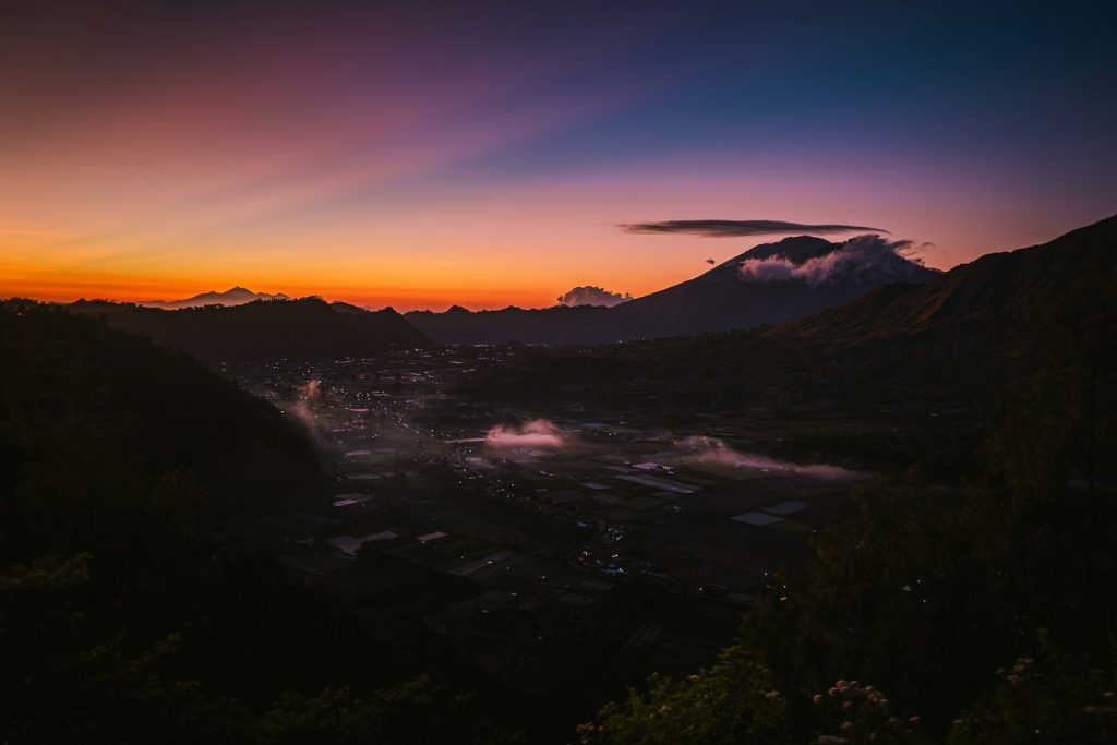 Paying Foreign Freelancers from Indonesia: When 20% Withholding (PPh 26) Applies